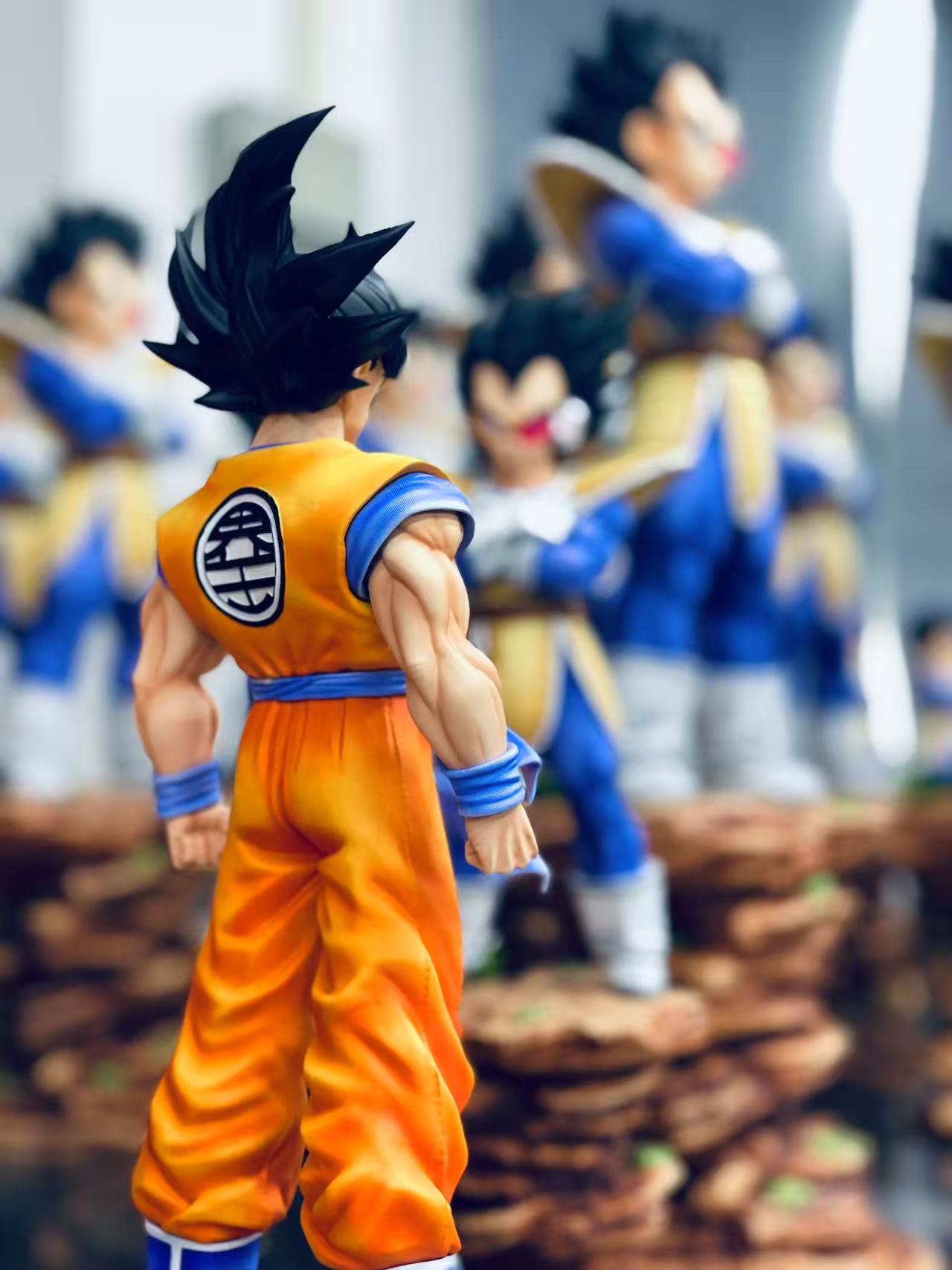 Infinite Studio -- Saiyan Arrival Saga: Goku & Vegeta