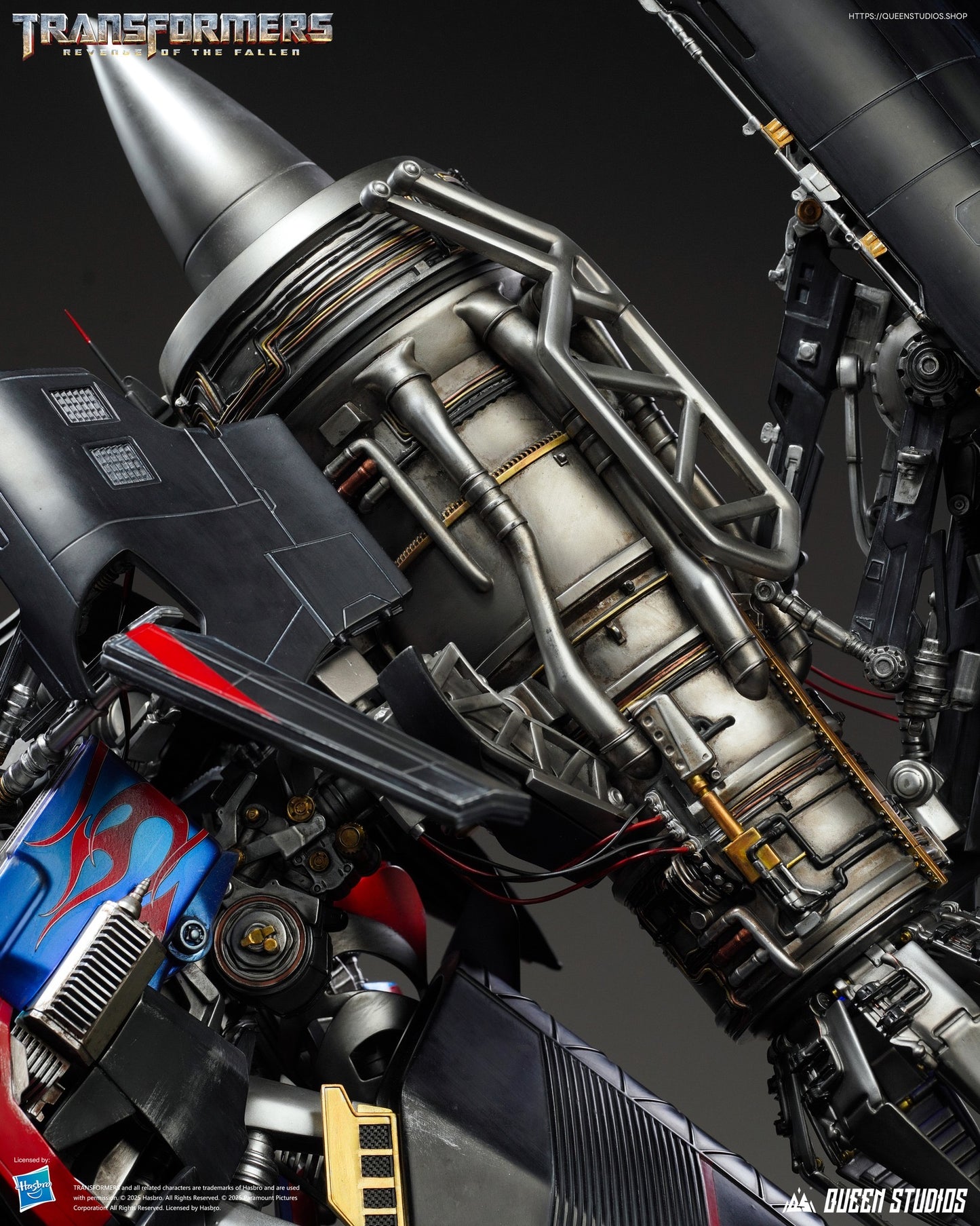 Queen Studio –– Transformers 2 Optimus Prime