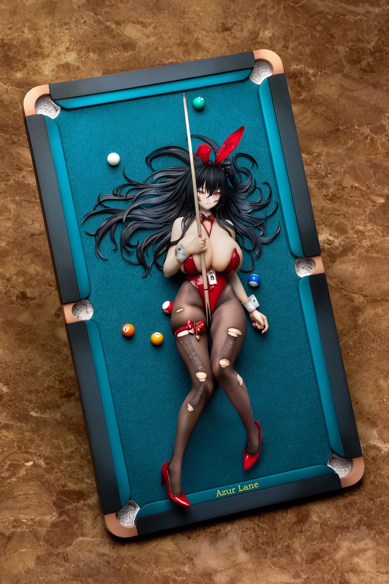 Apex Toys –– Taihou 1/7 Fun on the Baize (Azur Lane)